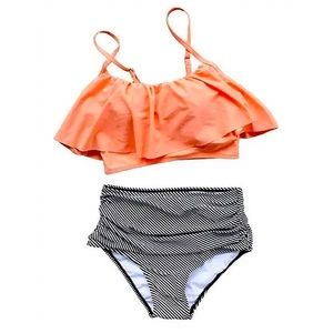 Two-piece bikini — Top /w high waisted bottoms